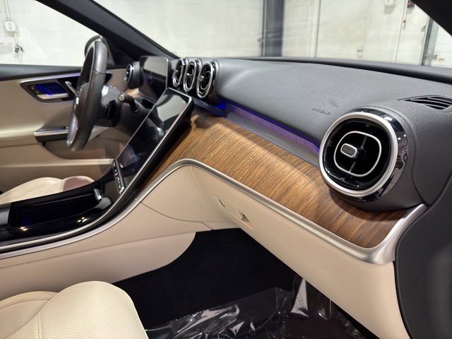 Used 2023 Mercedes-Benz C 300 4MATIC Sedan image 31