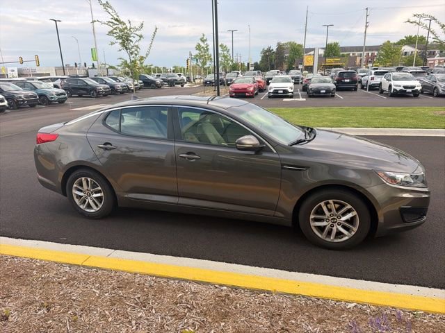 Used 2011 Kia Optima LX w/ Convenience Pkg FWD image 12
