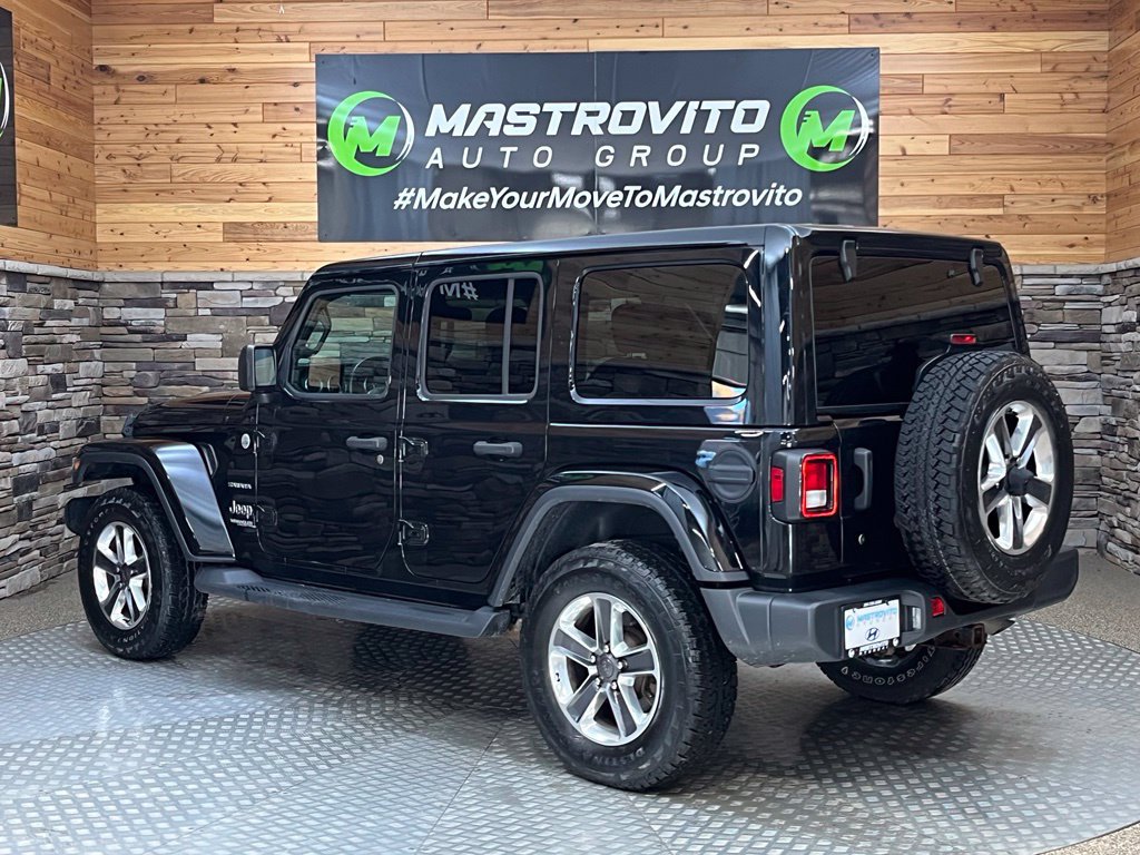 Used 2018 Jeep Wrangler Unlimited Sahara w/ Cold Weather Group AWD/4WD image 11