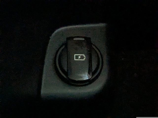 Used 2024 Kia Telluride EX image 32