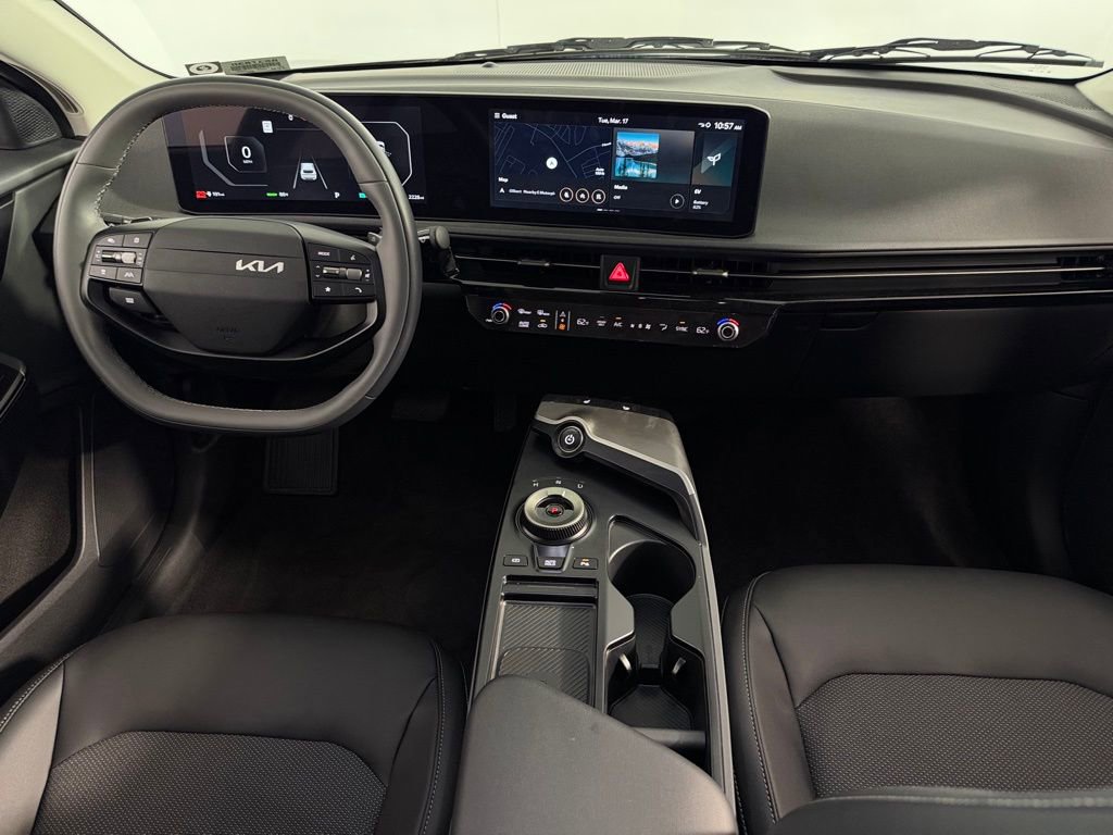 Used 2025 Kia EV6 Light w/ Light LR Technology Package image 13