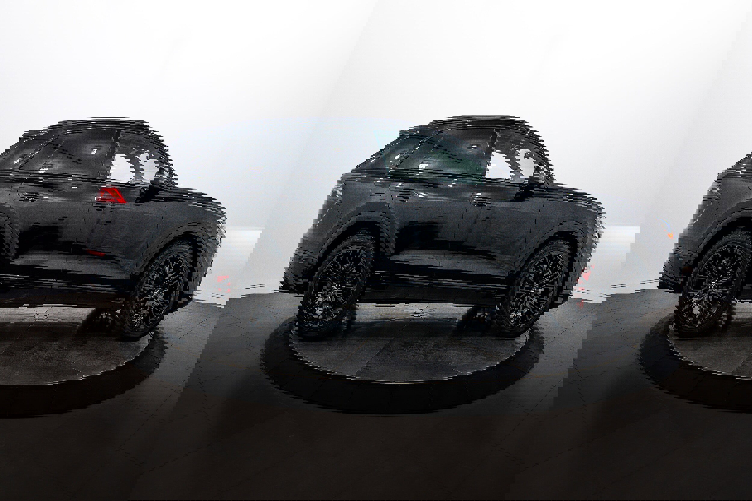 Certified 2024 Audi SQ8 Prestige image 9