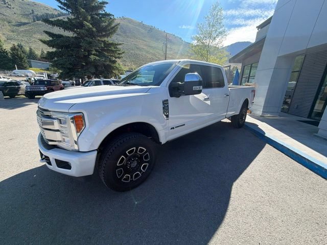Used 2017 Ford F350 Platinum w/ Platinum Ultimate Package AWD/4WD image 17