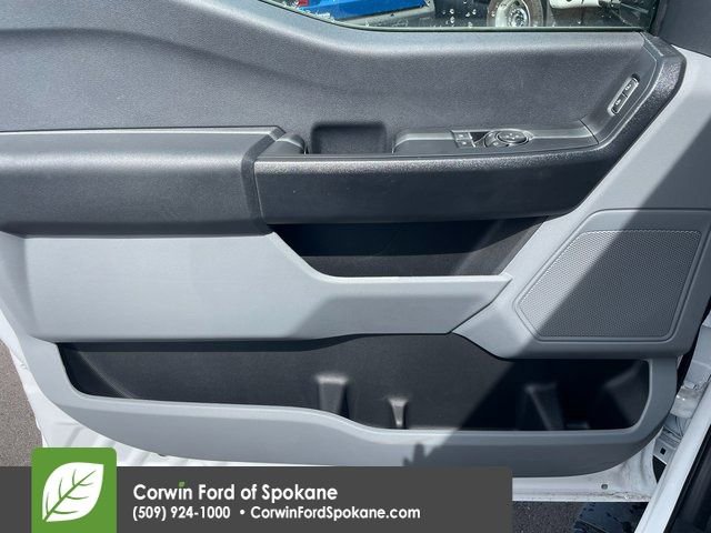 New 2025 Ford F550 4x4 Regular Cab Super Duty image 15