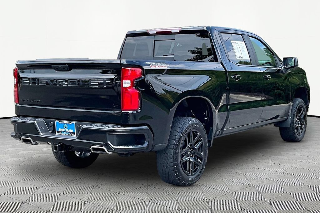 Used 2023 Chevrolet Silverado 1500 LT Trail Boss w/ Convenience Package II AWD/4WD image 6
