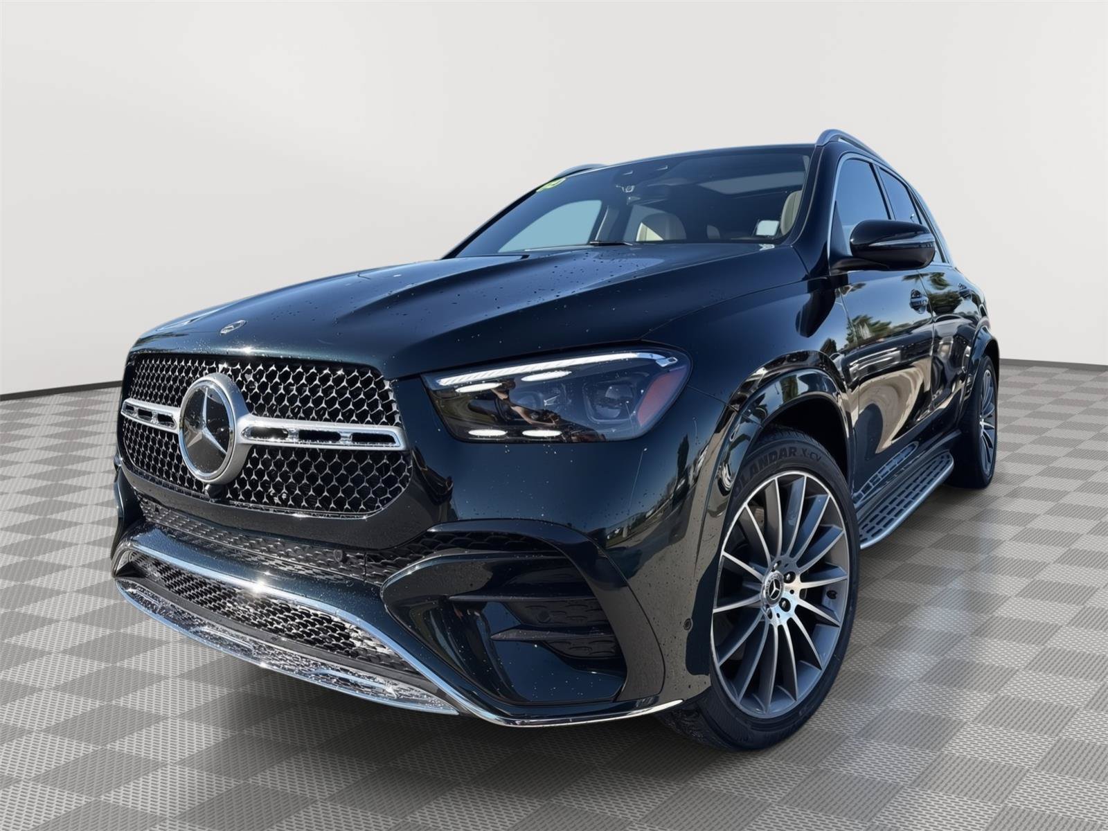 Used 2024 Mercedes-Benz GLE 450 4MATIC image 1