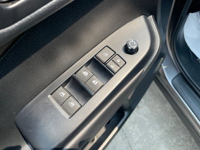 Used 2017 Toyota Highlander XLE w/ Protection Package #3 AWD/4WD image 21