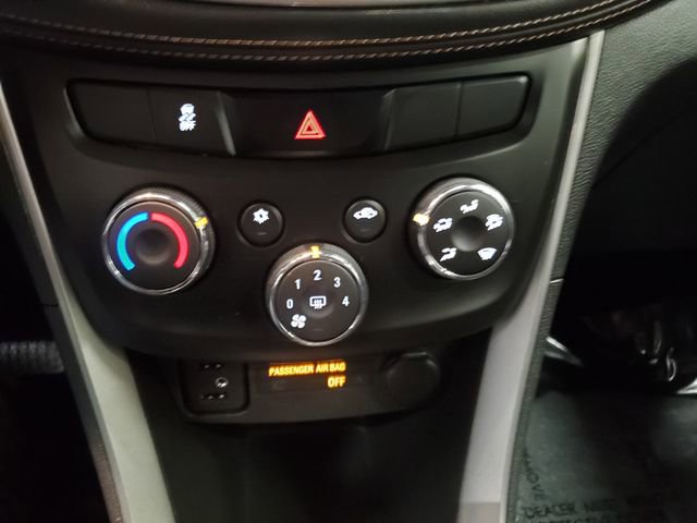 Used 2017 Chevrolet Trax LT w/ LT Convenience Package image 19