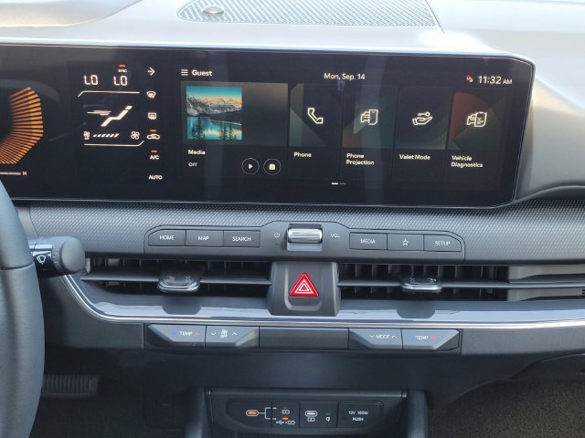 New 2026 Kia K4 EX FWD image 16