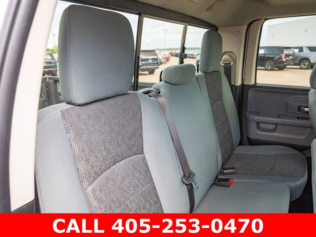 Used 2019 RAM 1500 Classic Warlock w/ Luxury Group image 18