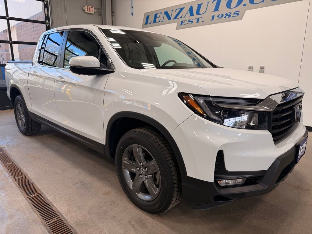 Used 2023 Honda Ridgeline RTL image 2