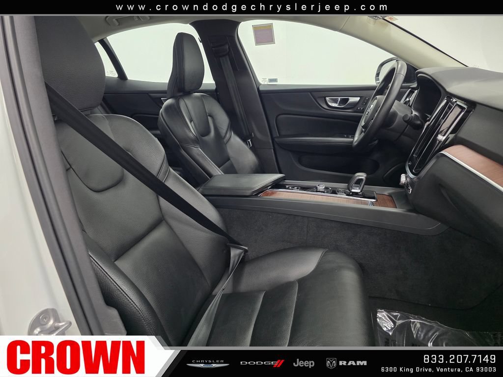 Used 2024 Volvo S60 B5 Plus AWD/4WD image 10