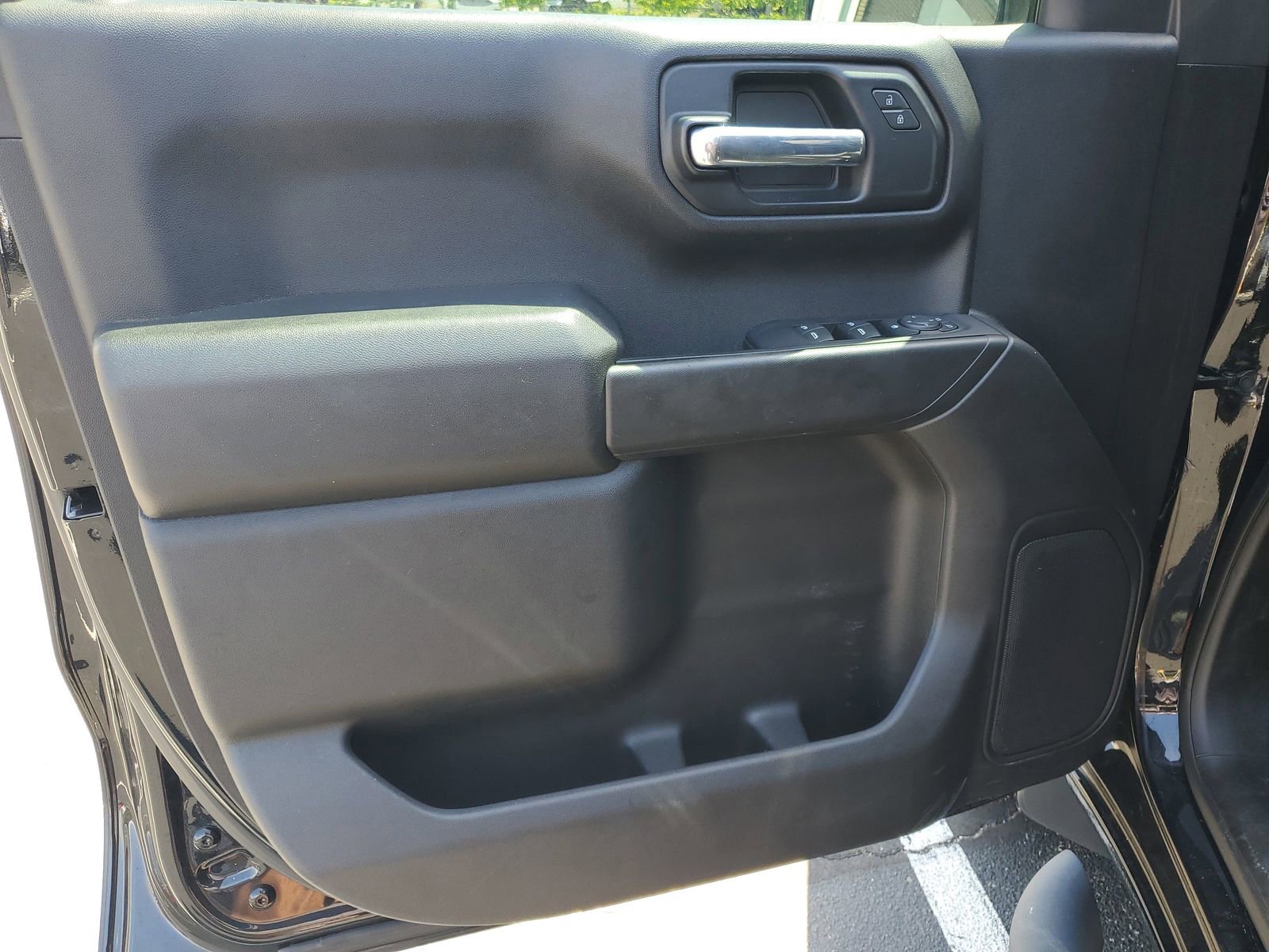Used 2022 Chevrolet Silverado 1500 Custom image 8
