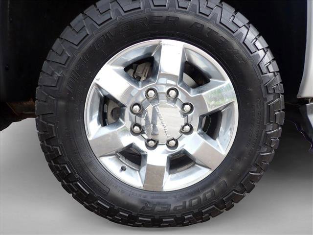 Used 2019 GMC Sierra 3500 Denali w/ Duramax Plus Package AWD/4WD image 7