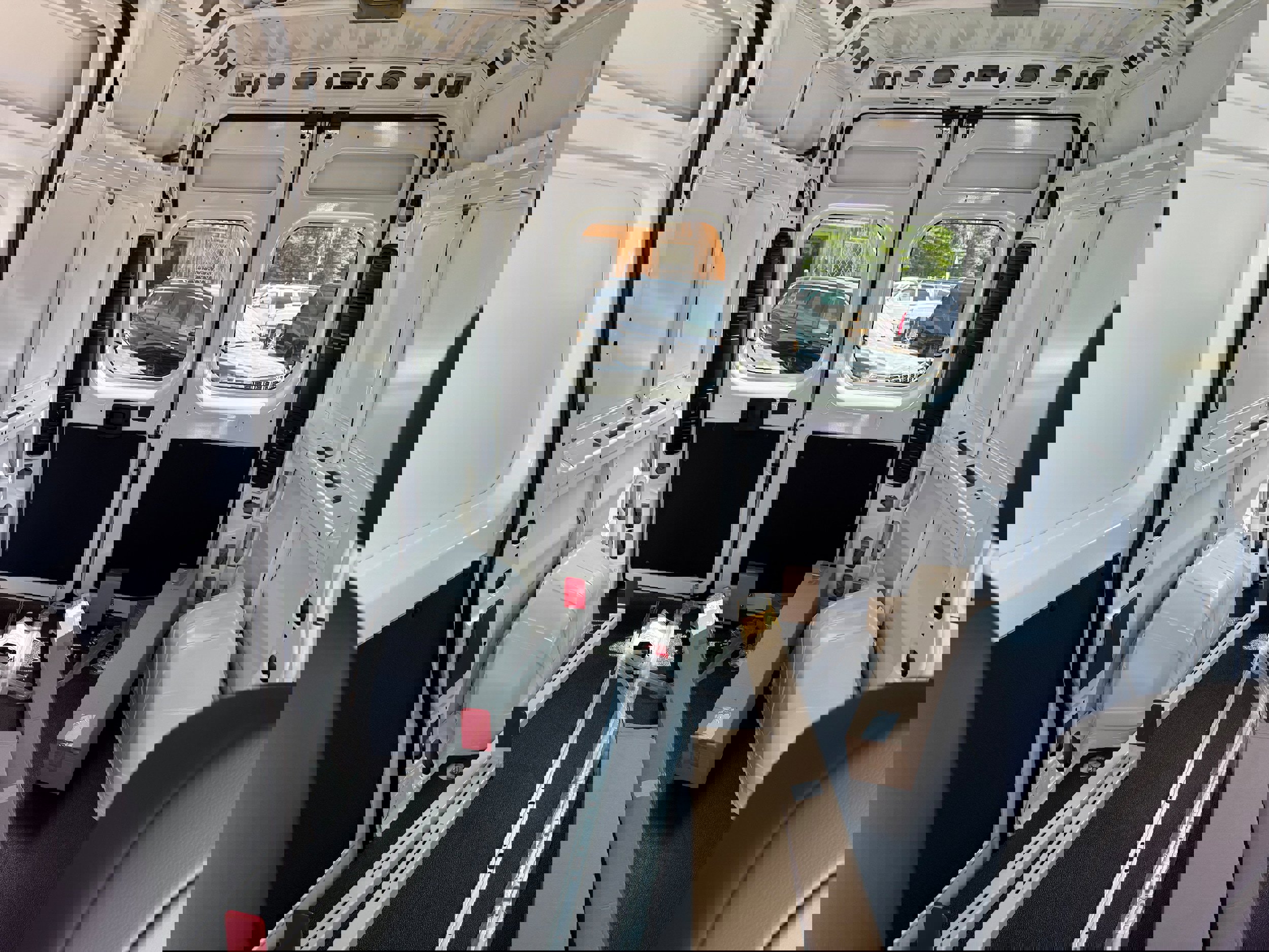 New 2025 RAM ProMaster 2500 w/ Convenience Group image 10