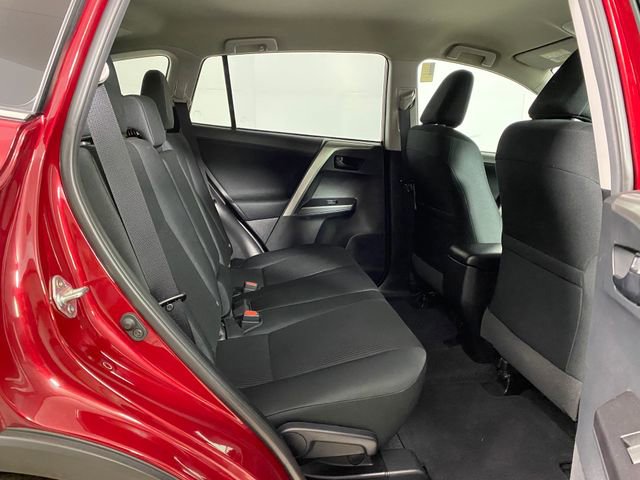 Certified 2018 Toyota RAV4 LE w/ Carpet Mat Package AWD/4WD image 9