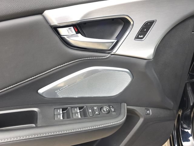 Used 2023 Acura RDX w/ Technology Package FWD image 27