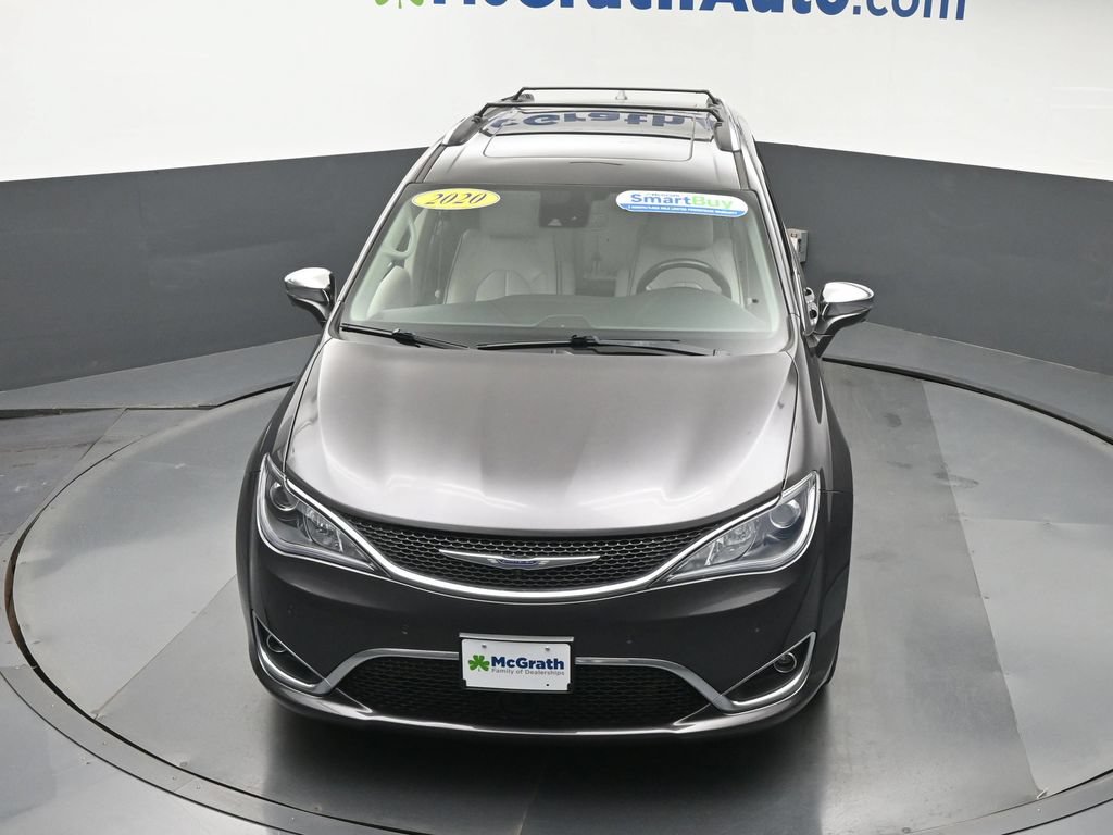 Used 2020 Chrysler Pacifica Limited w/ Tire & Wheel Group FWD image 30