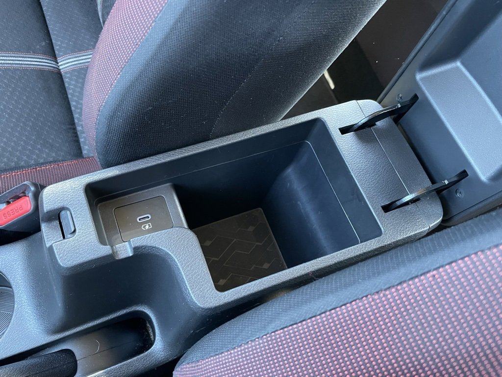 Used 2023 Nissan Versa SR w/ Electronics Package image 46