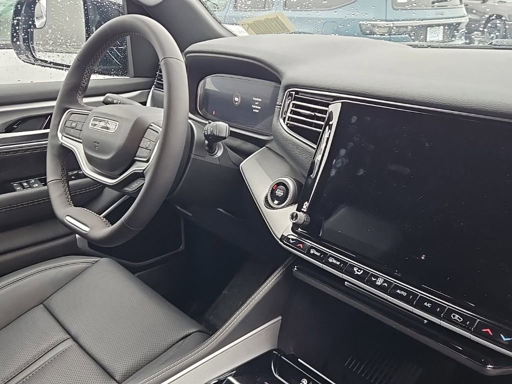 New 2026 Jeep Grand Wagoneer L Limited image 9