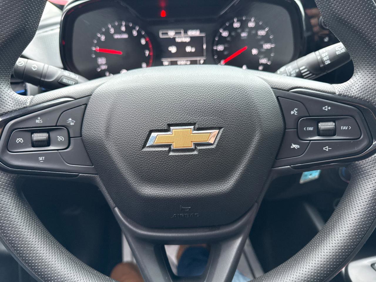 Used 2024 Chevrolet Trax LS image 16