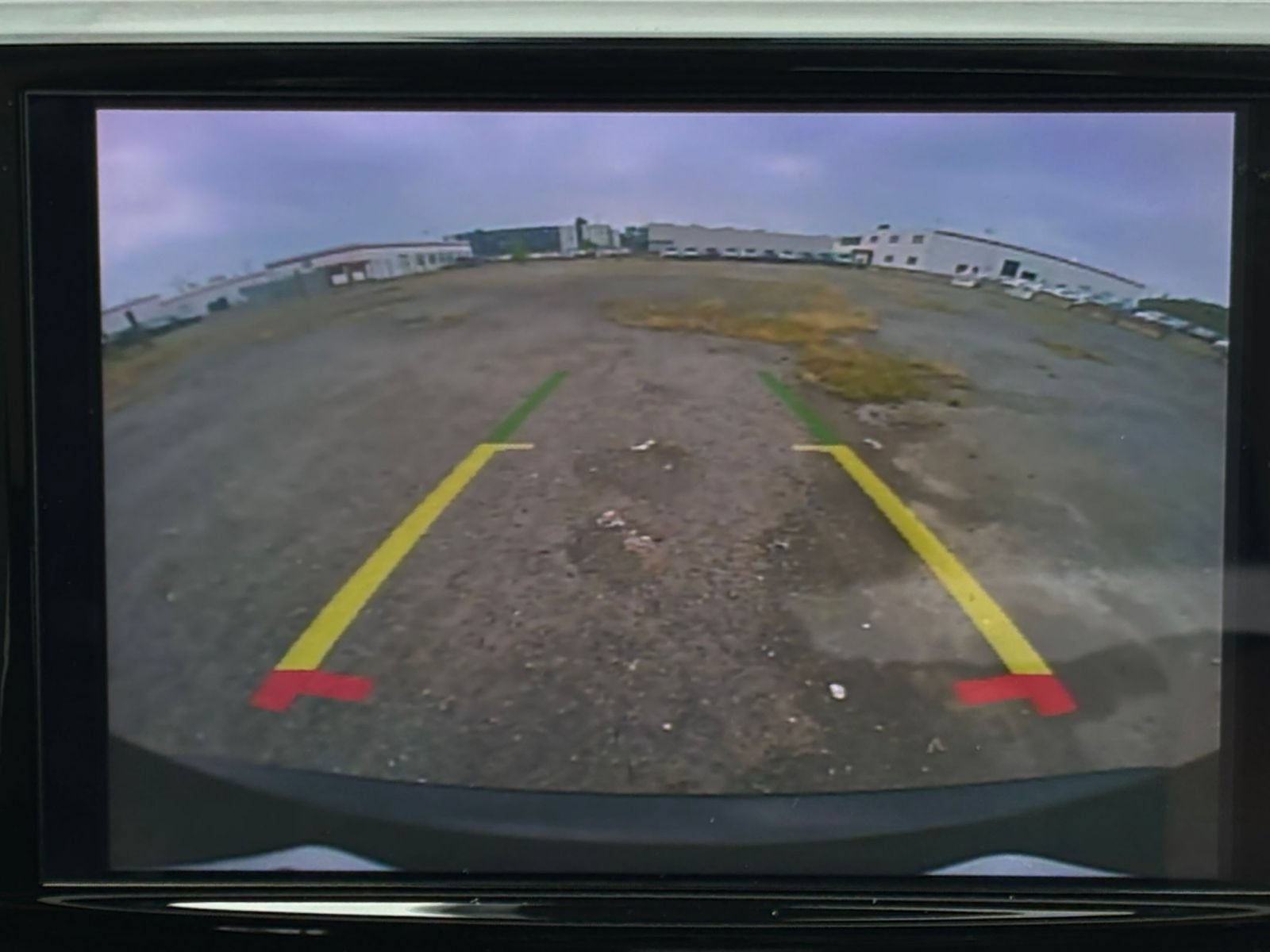 Used 2025 Chrysler Pacifica Limited FWD image 22