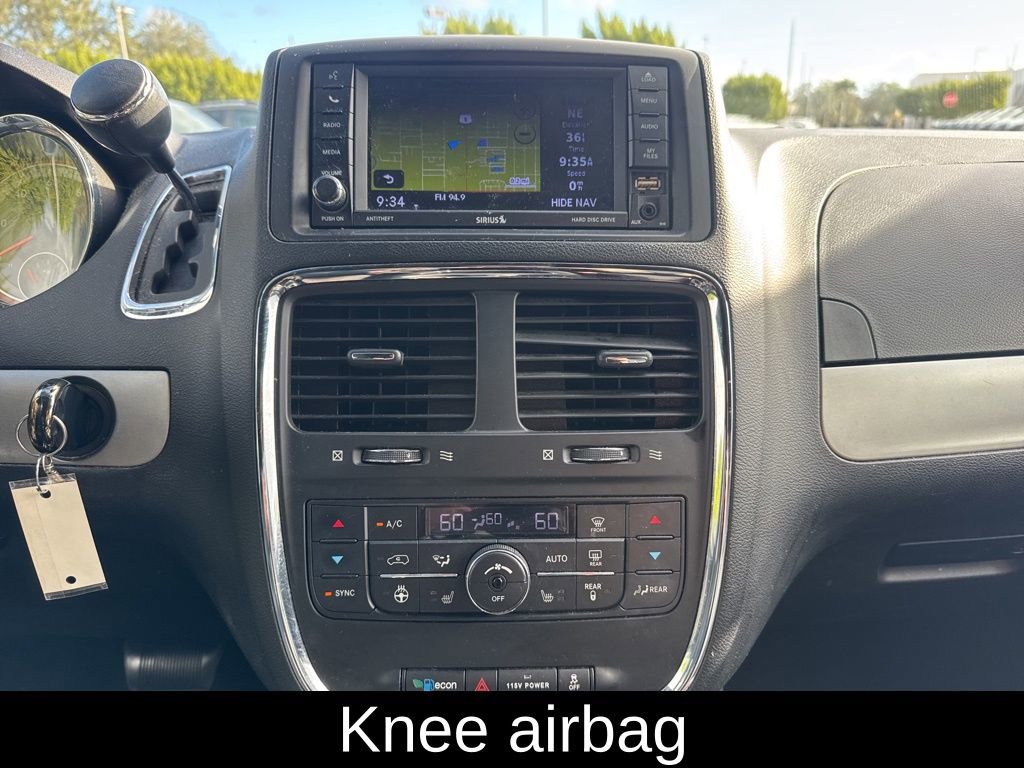 Used 2018 Dodge Grand Caravan GT image 13