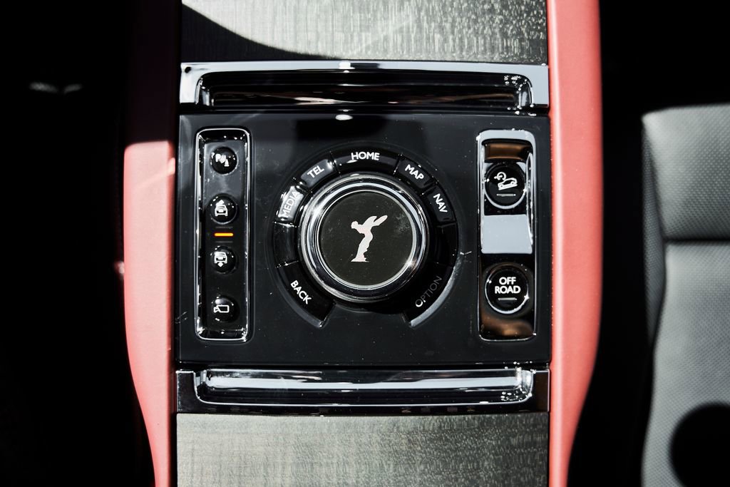 Used 2026 Rolls-Royce Cullinan image 63