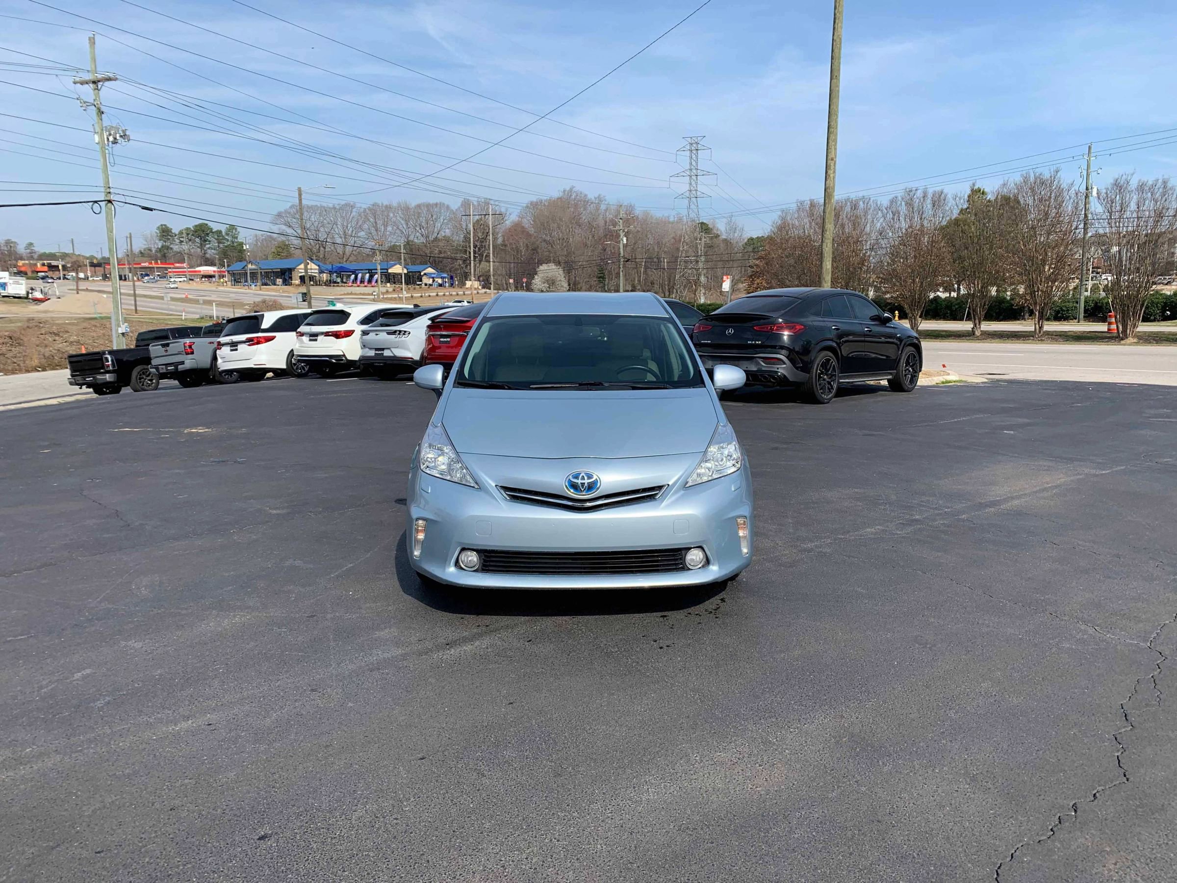 Used 2014 Toyota Prius V Five image 13