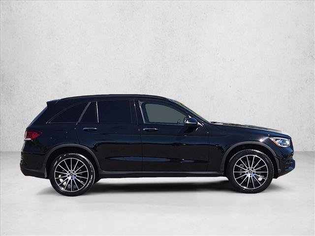 Used 2022 Mercedes-Benz GLC 300 image 4