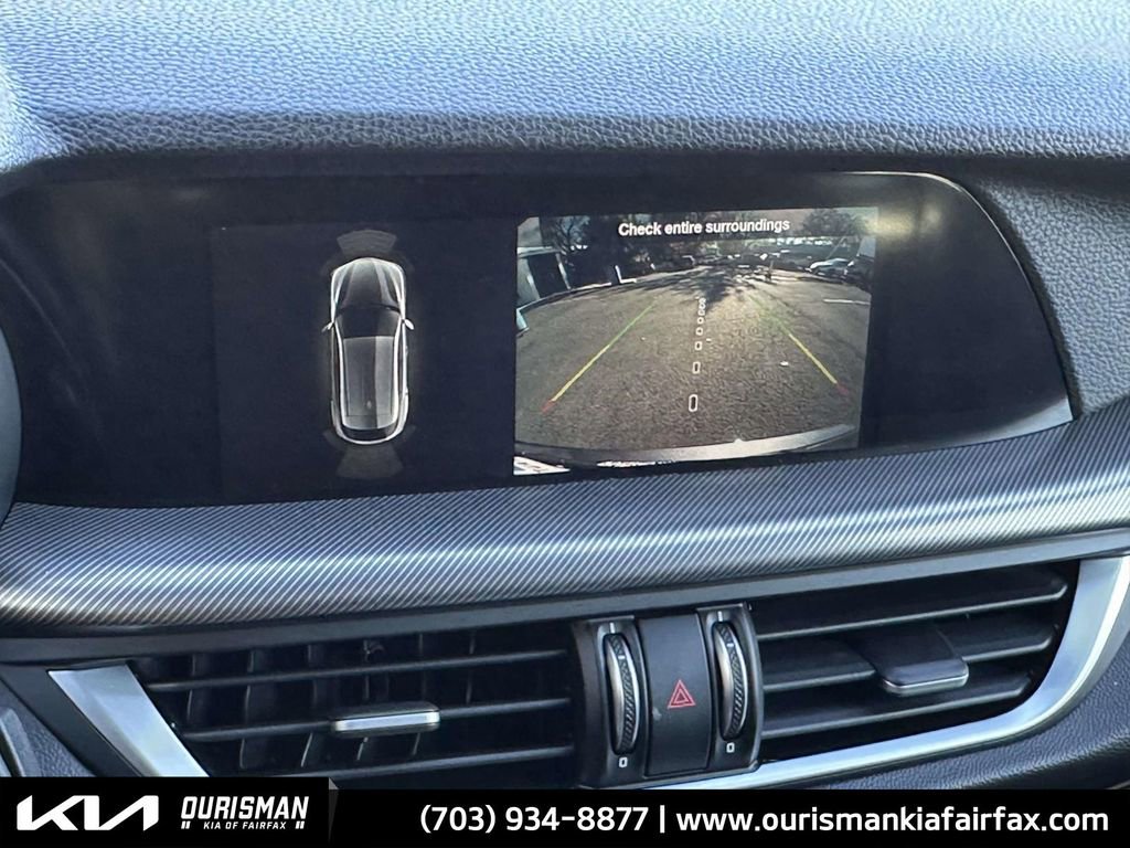 Used 2022 Alfa Romeo Stelvio Veloce image 4