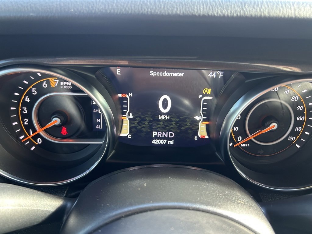 Used 2022 Jeep Wrangler Unlimited Sahara image 21