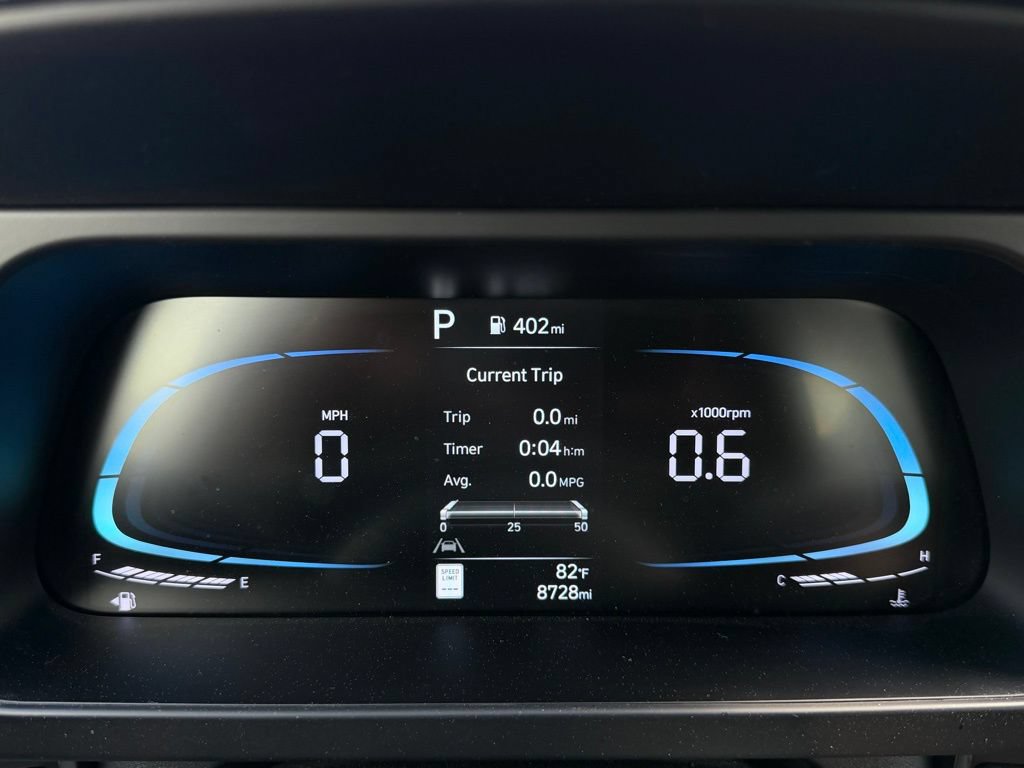 Certified 2025 Hyundai Elantra Sport FWD image 14