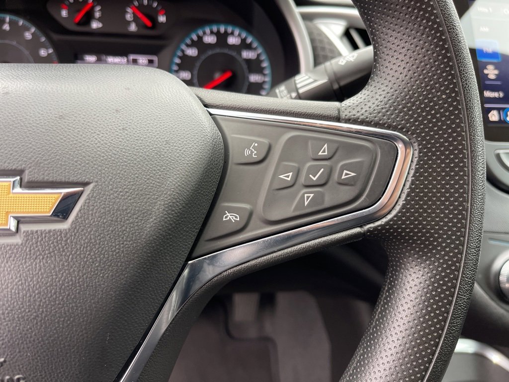 Used 2024 Chevrolet Malibu LT image 17