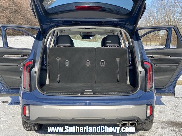 Used 2025 Kia Telluride AWD image 48