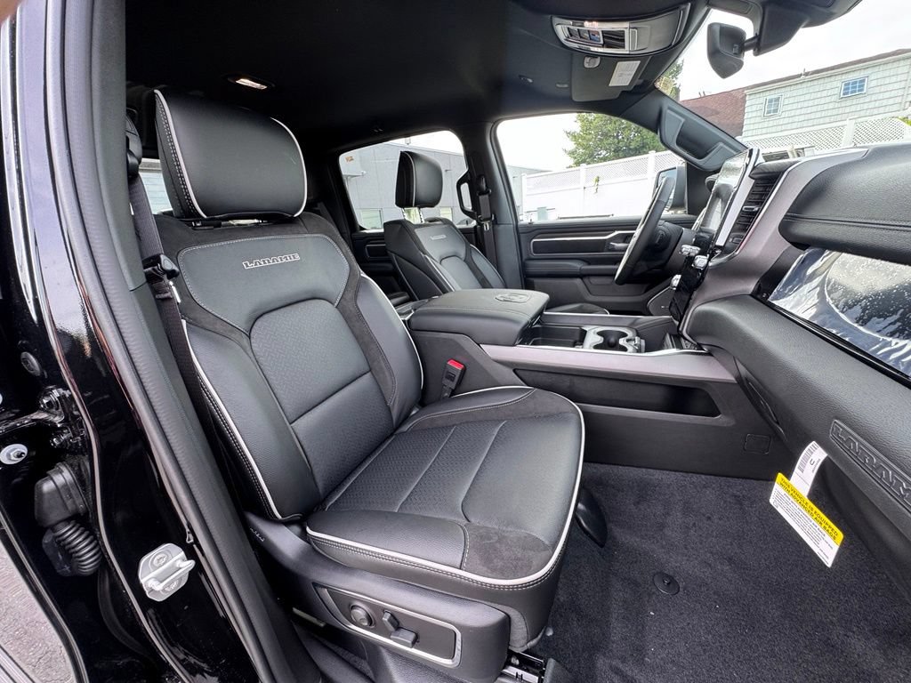 New 2026 RAM 1500 Laramie w/ Night Edition AWD/4WD image 18