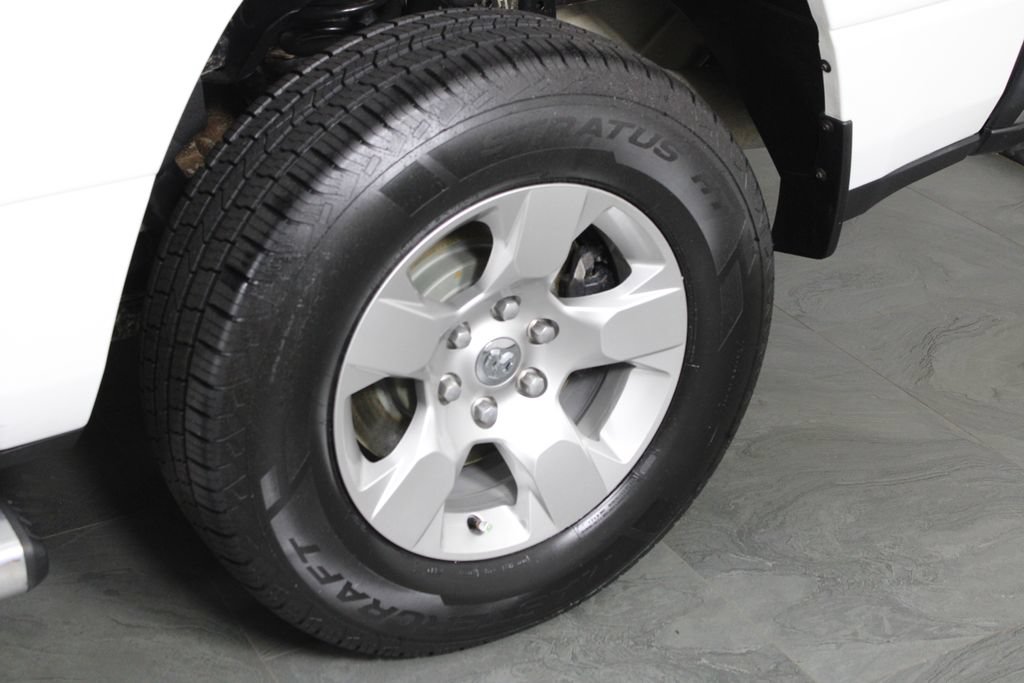 Used 2022 RAM 1500 Big Horn AWD/4WD image 12