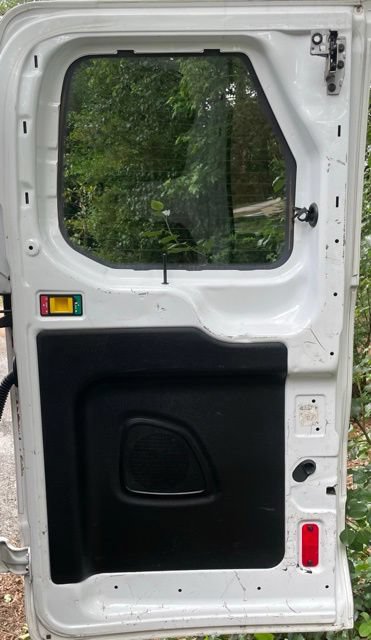 Used 2019 Ford Transit 250 130 Low Roof w/ Exterior Upgrade Package RWD image 14