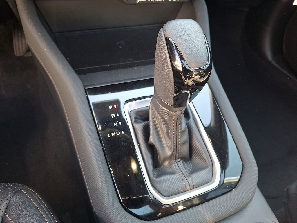 Used 2025 Subaru Forester Touring image 15