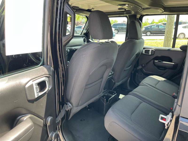 Used 2023 Jeep Wrangler Unlimited Sport AWD/4WD image 36