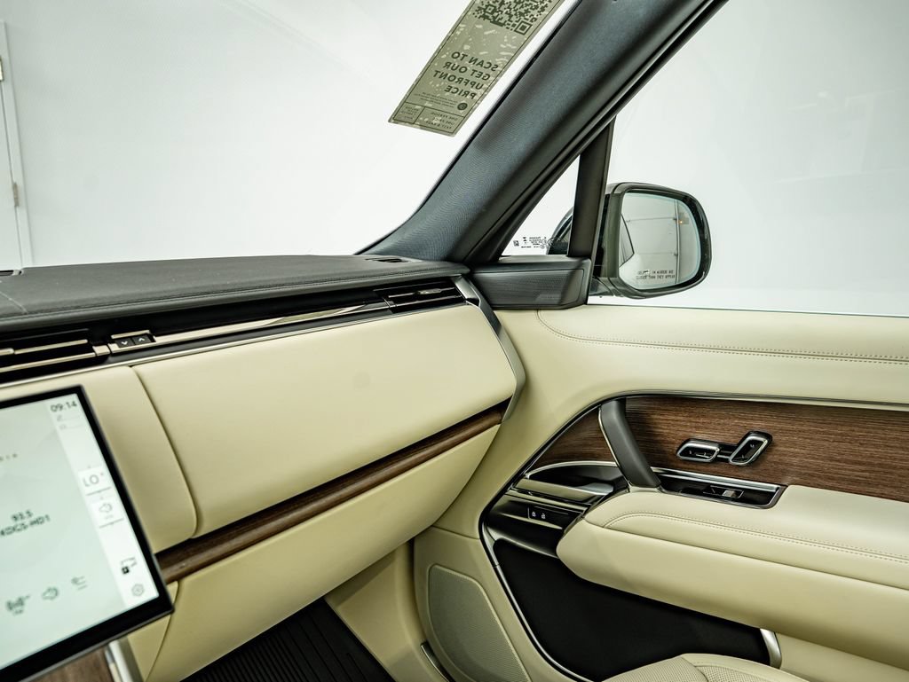 New 2026 Land Rover Range Rover SE AWD/4WD image 27