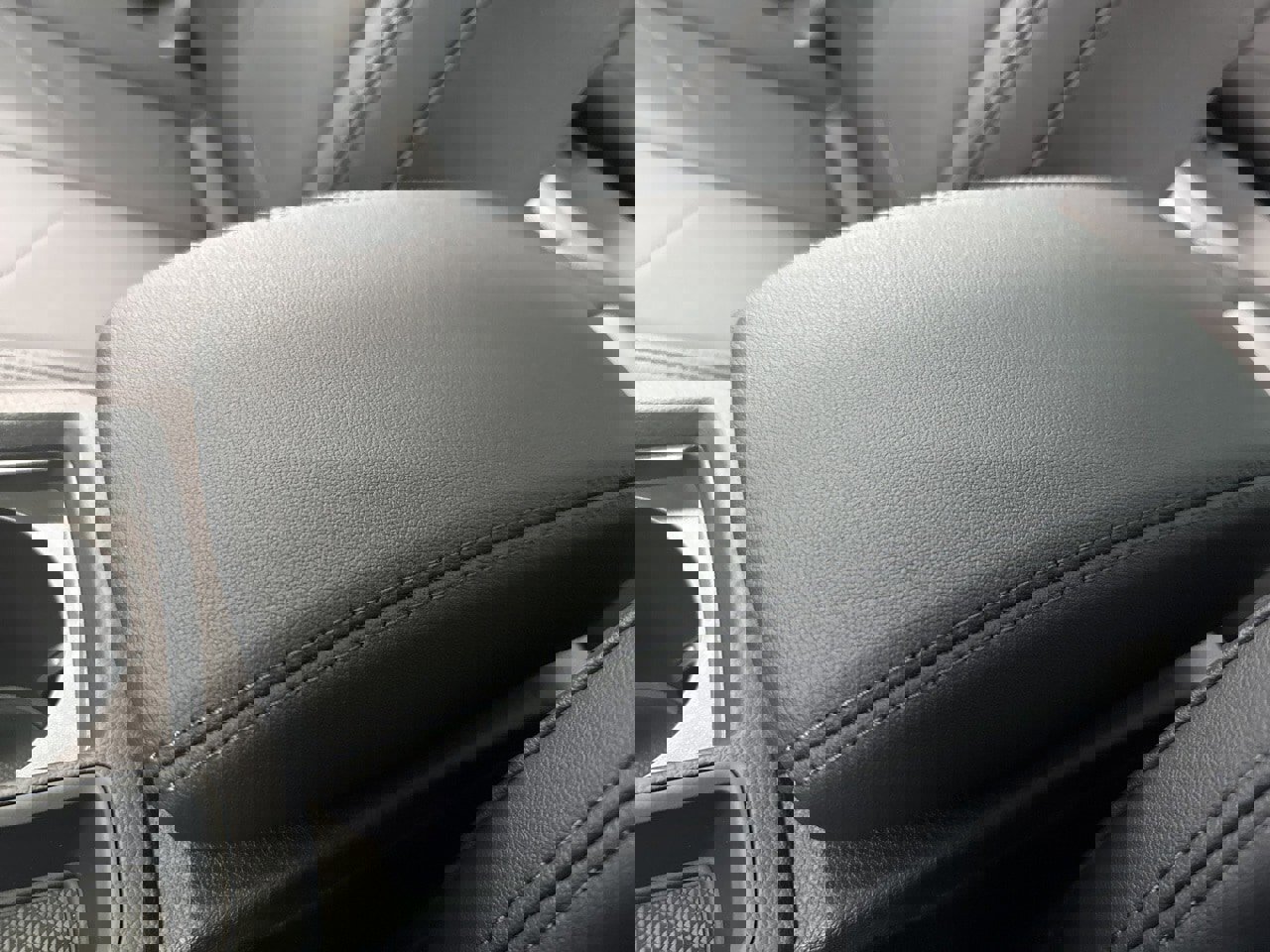 New 2025 Audi Q3 2.0T Premium image 33