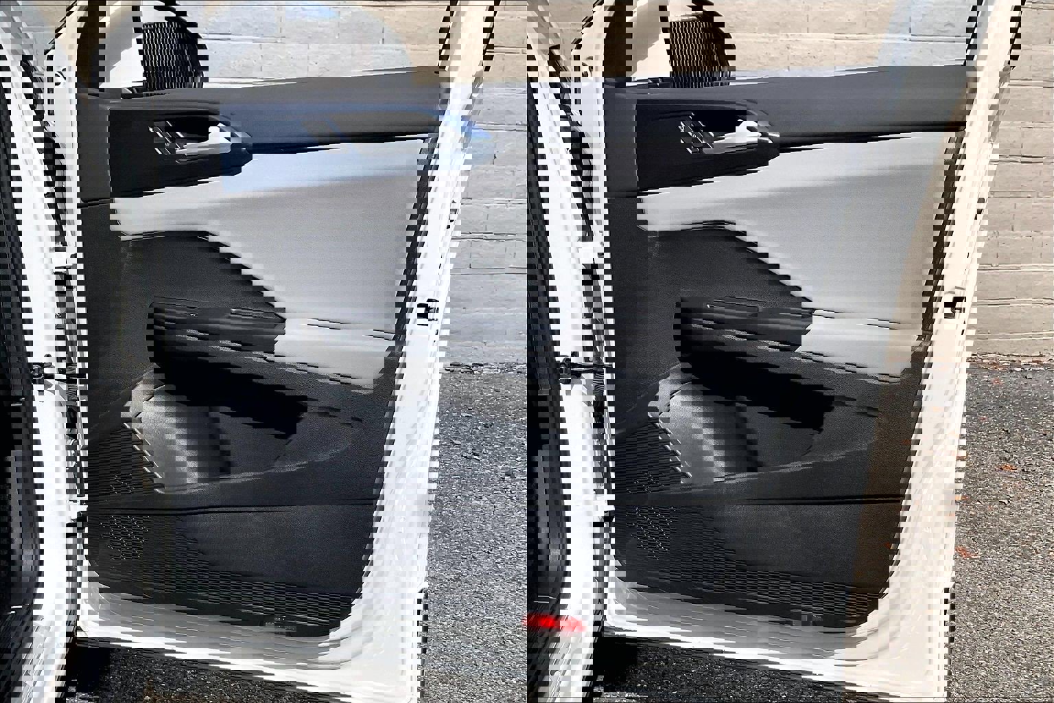 Certified 2022 Volkswagen Taos SE image 23