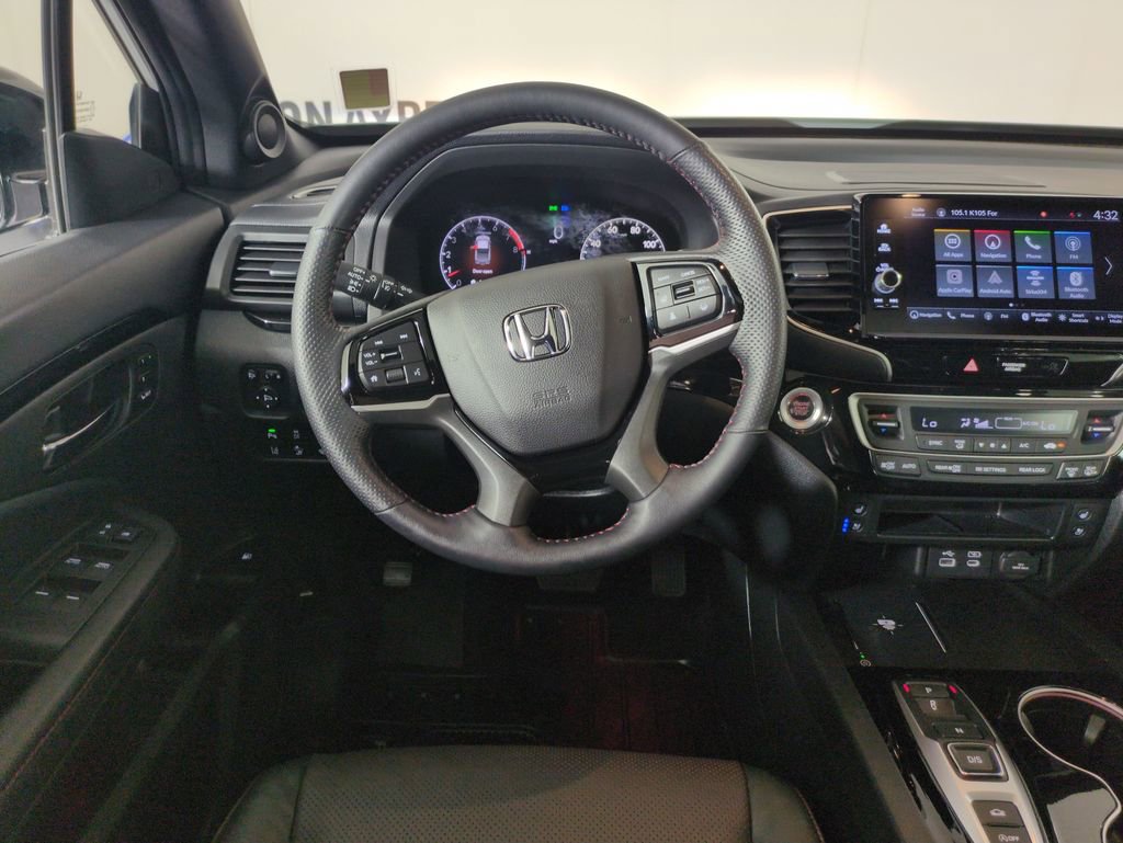 Certified 2024 Honda Ridgeline Black Edition image 17