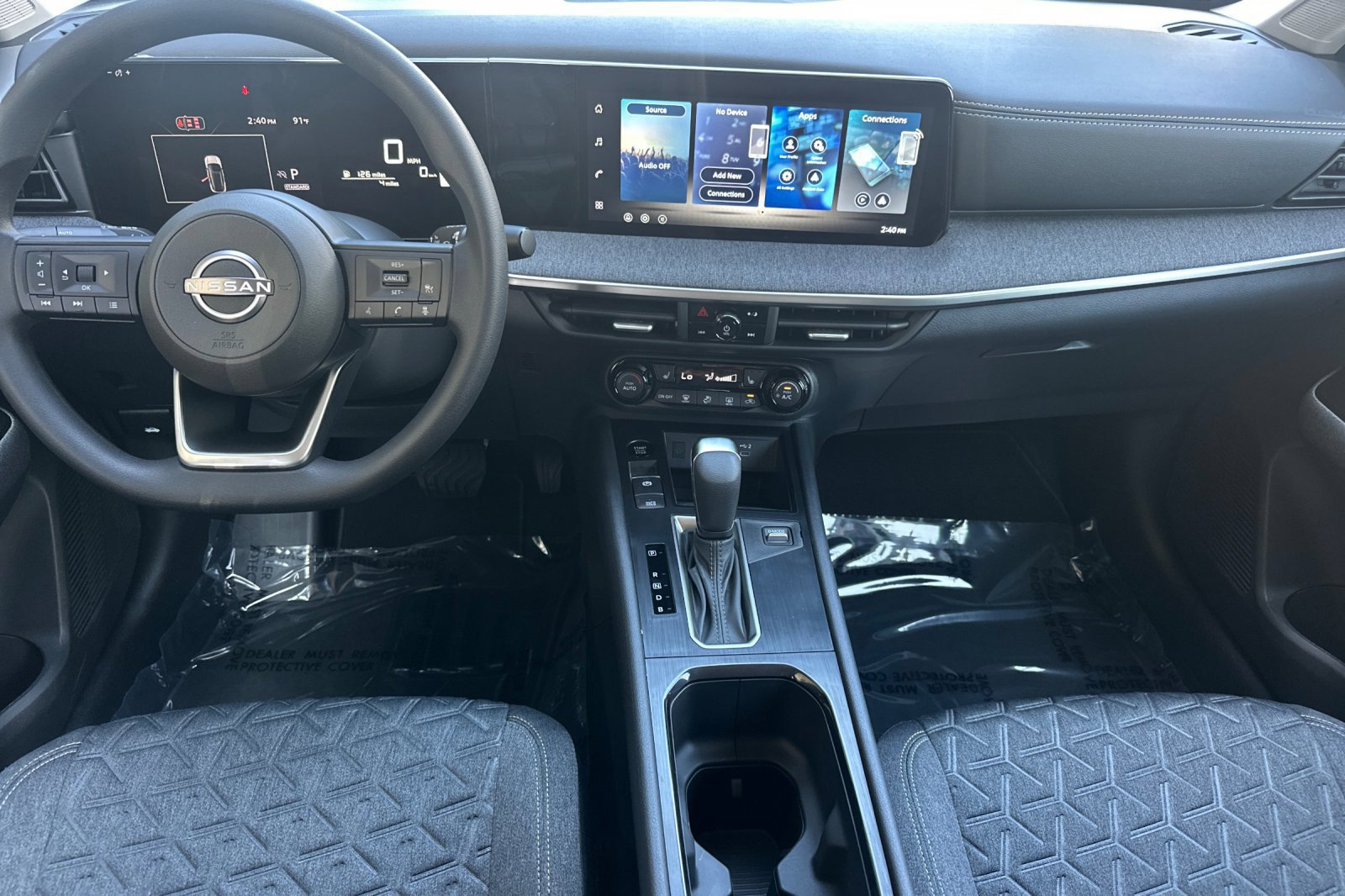 New 2027 Nissan Kicks SV w/ Cold Weather Package FWD image 15