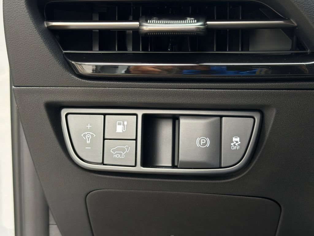 New 2026 Kia EV6 Wind AWD/4WD image 16