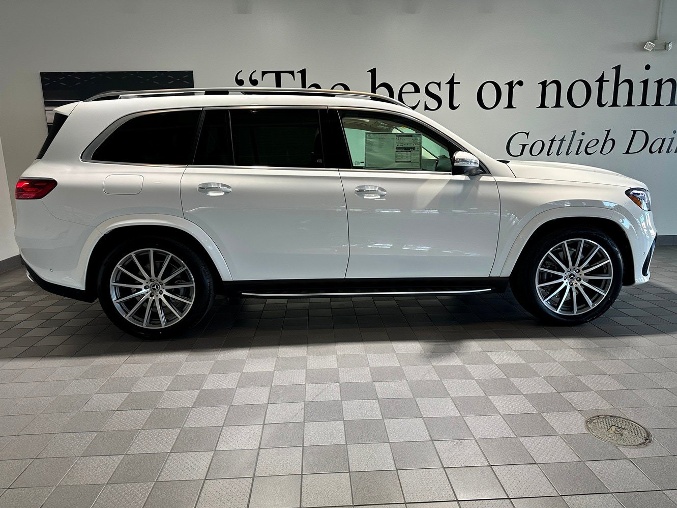 New 2026 Mercedes-Benz GLS 450 4MATIC image 3