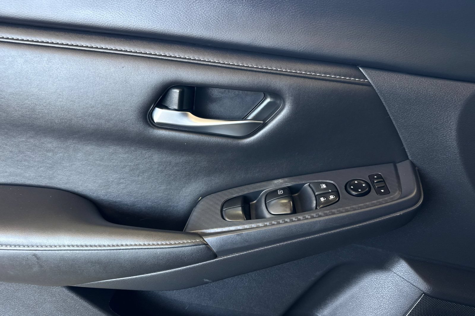 Used 2024 Nissan Sentra SV w/ All-Weather Package FWD image 11