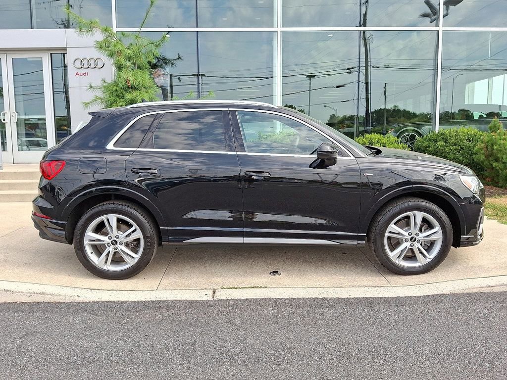 Certified 2024 Audi Q3 2.0T Premium Plus image 7