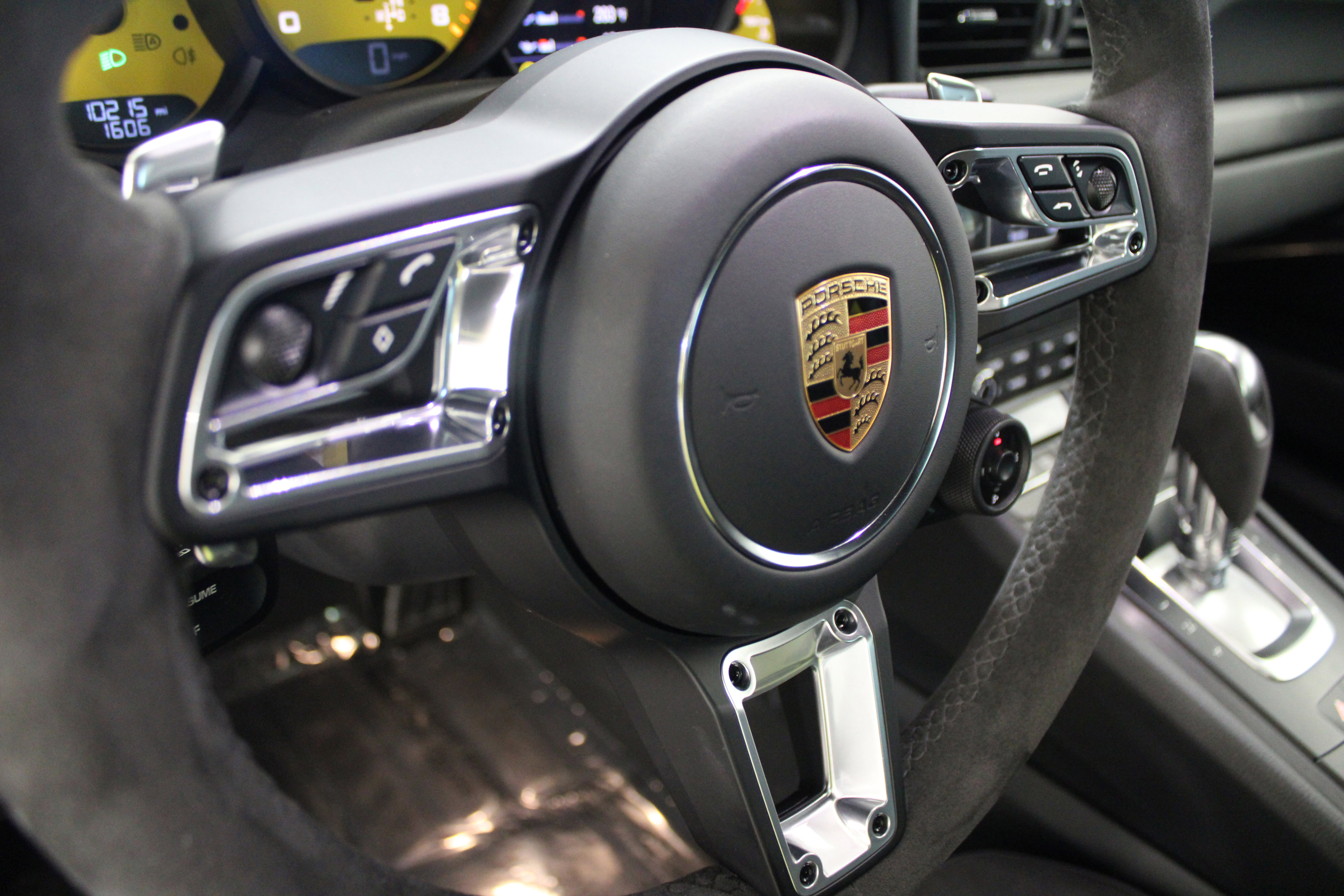 Certified 2019 Porsche 911 Targa 4 GTS image 29